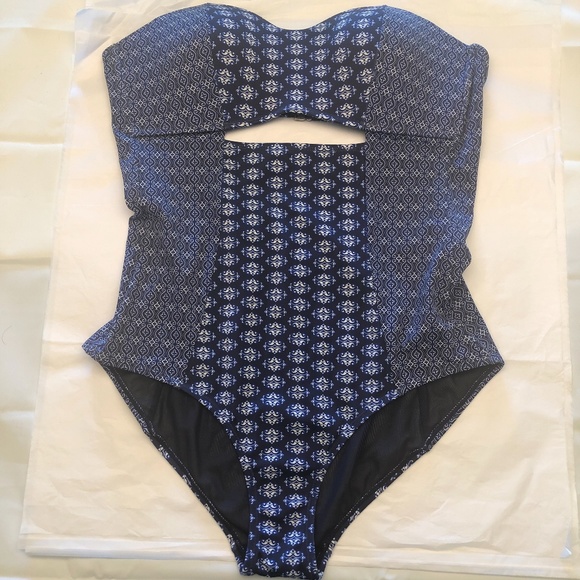 Athleta Tangier Cutout Swimsuit, M, Blue Tile - Picture 3 of 7